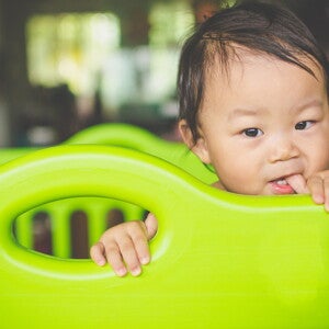 A Machine Learning Approach To Automated Structural Network Analysis: Application To Neonatal Encephalopathy